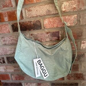 Baggu Seafoam medium crescent bag
